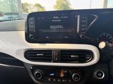 Hyundai i10 1.2 Premium Auto Euro 6 (s/s) 5dr 29