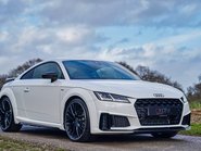 Audi TT TFSI BLACK EDITION 2