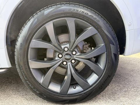 Land Rover Discovery Sport 1.5 P300e 12.2kWh R-Dynamic SE SUV 5dr Petrol Plug-in Hybrid Auto 4WD Euro 16