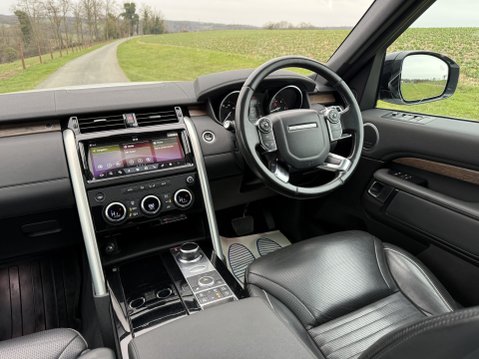 Land Rover Discovery TD6 HSE 29