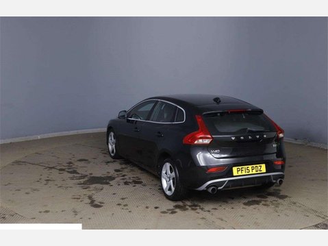 Volvo V40 2.0 T2 R-Design Euro 6 (s/s) 5dr 22