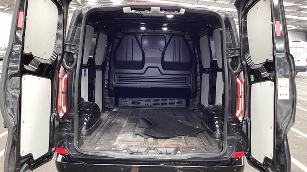 Ford Transit Custom AUTO SWB L1H1 Low Roof Sport 320 Air Con Alloys Sensors Cam EURO 6 5