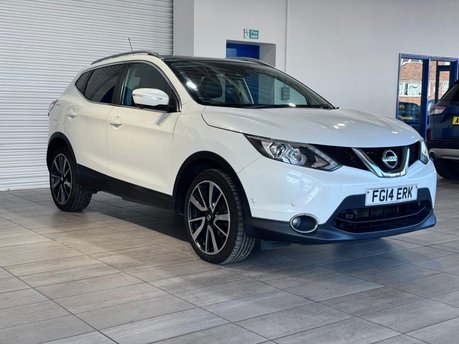 Nissan Qashqai 1.2 DIG-T Tekna 2WD Euro 5 (s/s) 5dr