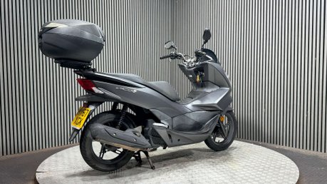 Honda PCX WW 125 2017 1 OWNER SCOOTER 125CC RUNNING PROJECT BIKE 2