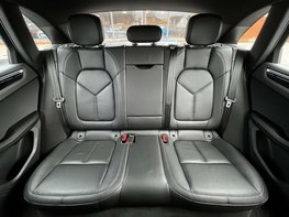 Porsche Macan 3.0 Macan S Semi-Auto 4WD 5dr 75