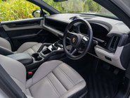 Porsche Cayenne 3.0 Cayenne V6 E-Hybrid Auto 4WD 5dr 10