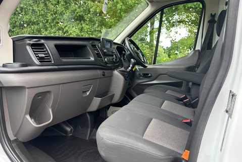 Ford Transit 350 Drw L4 170 ps Dropside Truck 13