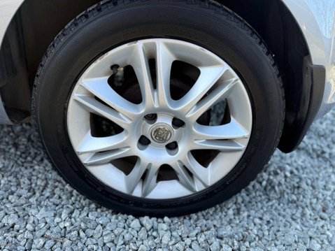 Vauxhall Corsa 1.4 Corsa Design Auto 5dr 40