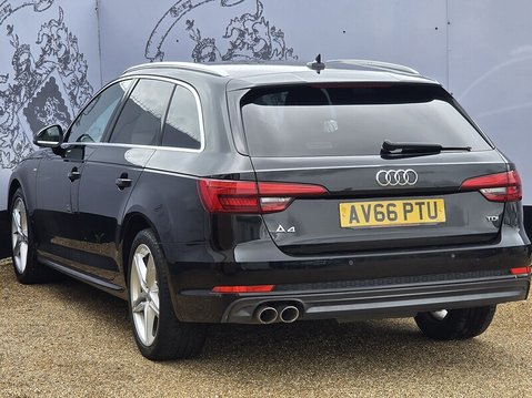 Audi A4 AVANT TDI S LINE 7