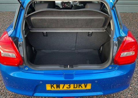 Suzuki Swift SZ-T DUALJET MHEV 19