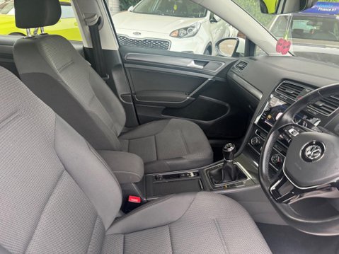 Volkswagen Golf 1.4 TSI SE Euro 6 (s/s) 5dr 25