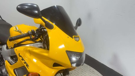 Honda VTR FIRESTORM 1997 ONLY 13K RUNS GREAT VERY CLEAN NEW MOT 1000CC VTWIN 15