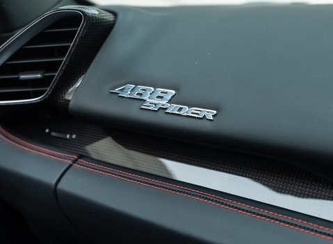 Ferrari 488 SPIDER 24