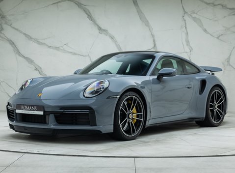 Porsche 911 Turbo S (992) 1