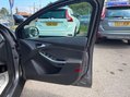 Ford Focus 1.6 Titanium Euro 5 5dr 19