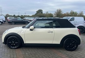 Mini Convertible COOPER S CLASSIC AUTO CONVERTIBLE 10