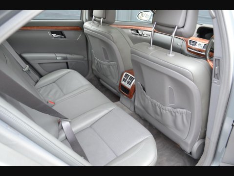 Mercedes-Benz S Class 6.2 S63 V8 AMG G-Tronic Euro 4 4dr 44