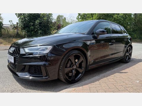 Audi RS3 2.5 RS 3 Sportback TFSI Quattro Semi-Auto 4WD 5dr 3