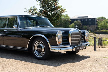 Mercedes-Benz 600 Pullman 8
