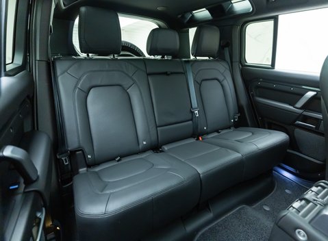 Land Rover Defender 110 V8 Carpathian Edition 13