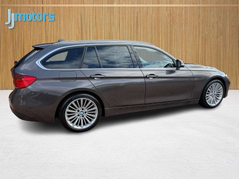 BMW 3 Series 2.0 320d Luxury Touring 5dr Diesel Auto Euro 5 (s/s) (184 ps) 57