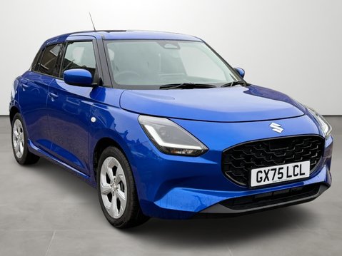 Suzuki Swift 1.2 Mild Hybrid Motion 5dr 1