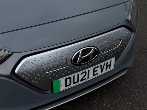 Hyundai IONIQ 38.3kWh Premium SE Auto 5dr 19
