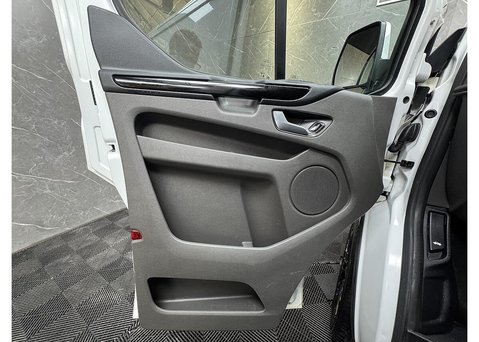 Ford Transit Custom 2.0 280 EcoBlue Limited Panel Van 5dr Diesel Manual L1 H1 Euro 6 (s/s) (130 46