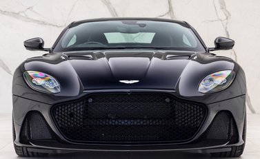 Aston Martin DBS Superleggera 4