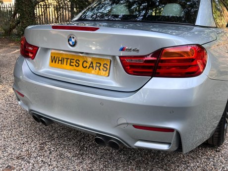 BMW M4 3.0 BiTurbo DCT Euro 6 (s/s) 2dr 9