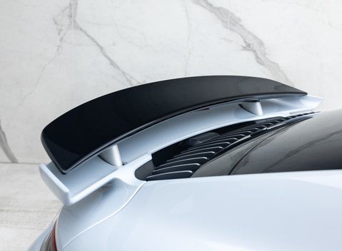 Porsche 911 Turbo S (992) 38