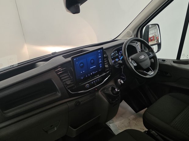 Ford Transit TRANSIT 350 L3 DIESEL FWD 2.0 Eco Blue 130ps H2 Trend Double Cab Van 19