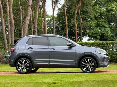 Volkswagen T-Cross R-LINE TSI DSG 10