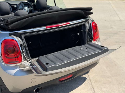 Mini Convertible 1.5 Cooper 2dr 37