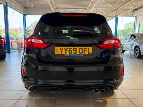 Ford Fiesta 1.5T EcoBoost ST-2 Euro 6 (s/s) 5dr 5