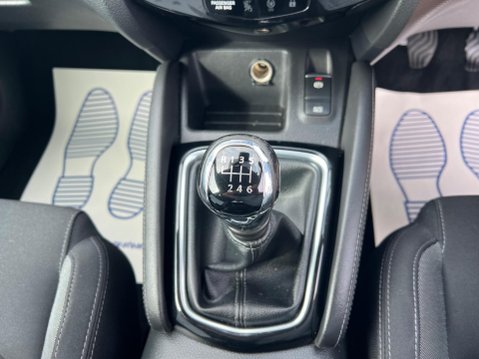 Nissan Qashqai 1.2 DIG-T N-Connecta Euro 6 (s/s) 5dr 36