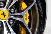 Ferrari California T. MAGNERIDE SUSPENSION. BESPOKE INTERIOR. TWO-TONE BODYWORK. CARPLAY. 15