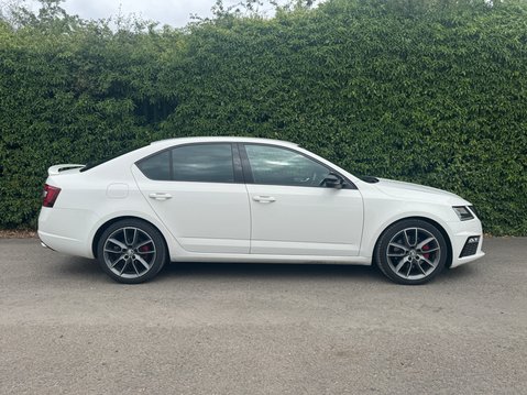 Skoda Octavia 2.0 TDI vRS Hatchback 5dr Diesel DSG 7Spd 4WD Euro 5