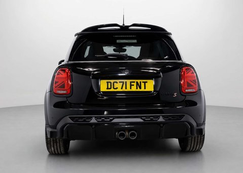 Mini Hatch 2.0 Cooper S Sport Auto 3dr 11