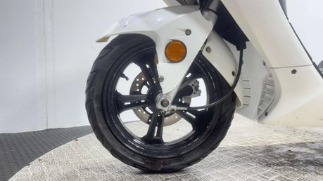 Lexmoto FMX 2016 SPARES OR REPAIR 125CC PROJECT BIKE SCOOTER 27