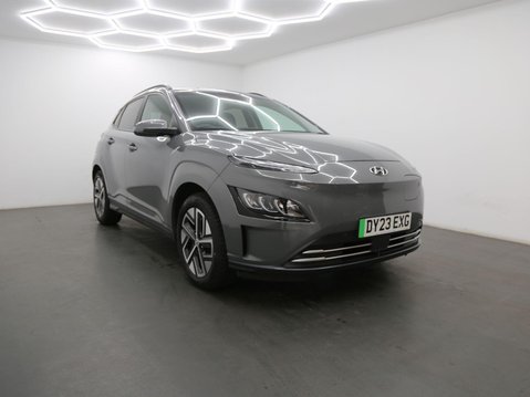 Hyundai KONA 39kWh Premium Auto 5dr (10.5kW Charger) 1