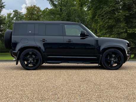 Land Rover Defender V8 4