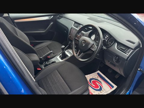 Skoda Octavia SE TECHNOLOGY TSI 9