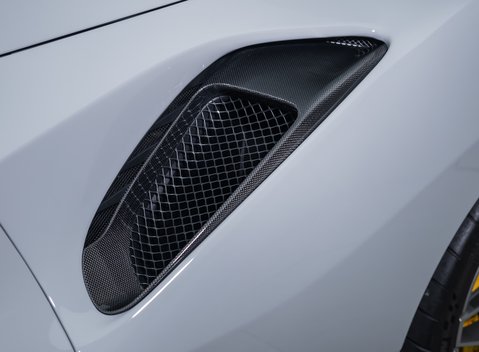 Ferrari 488 Pista Spider 45