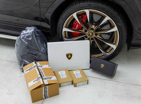 Lamborghini Urus S 35