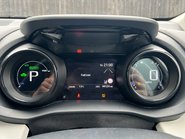 Toyota Yaris EXCEL FHEV 11