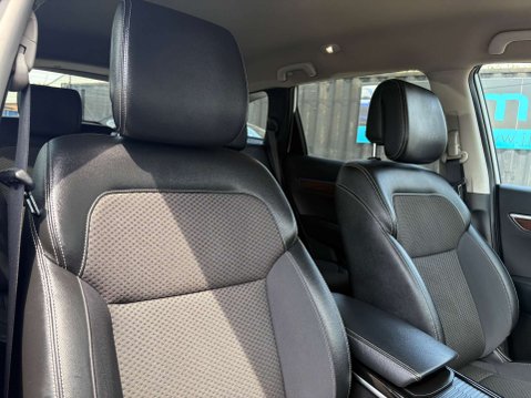 Renault Koleos 2.0 Blue dCi Iconic SUV 5dr Diesel X-Trn A7 4WD Euro 6 (s/s) (190 ps) 58