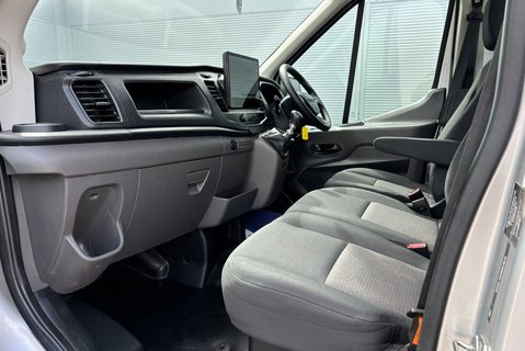 Ford Transit 350 Drw L2 130 ps Single Cab Tipper - Air Con / Sat Nav / Tow Axle 15