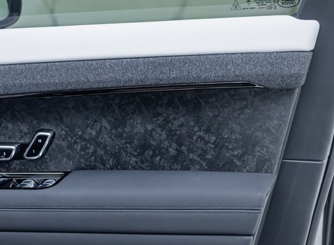 Land Rover Range Rover Sport P530 First Edition 31
