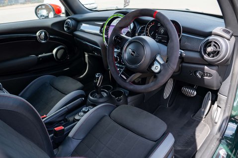Mini Hatch 2.0 John Cooper Works Auto 3dr 3